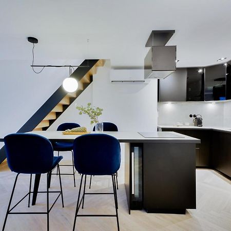Ferienwohnung Le Splendide De Poincare Nancy Exterior foto